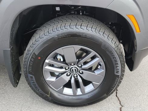 New 2026 Nissan Frontier SV w/ SV Convenience Package AWD/4WD image 12