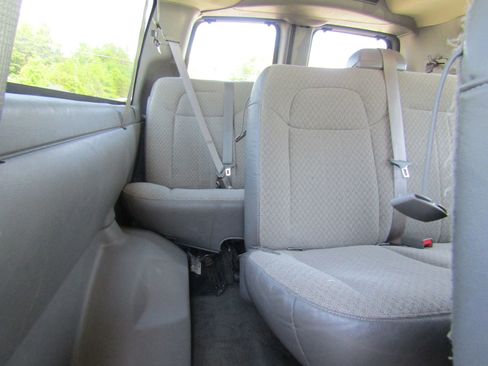 Used 2012 Chevrolet Express 3500 LT w/ LT Preferred Equipment Group RWD image 15