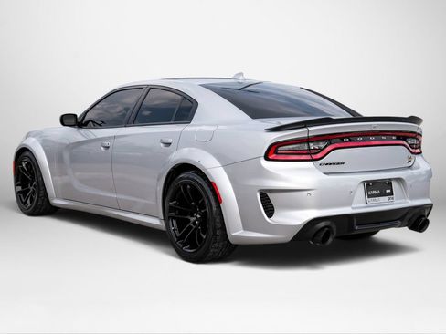 Used 2020 Dodge Charger Scat Pack RWD image 9