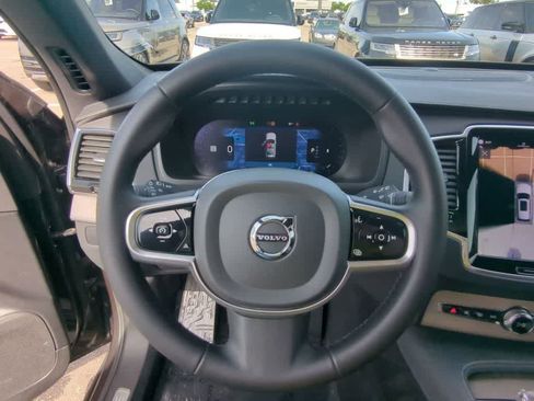 Used 2023 Volvo XC90 B6 Ultimate AWD/4WD image 21