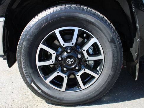 Used 2016 Toyota Tundra Limited w/ Limited Premium Package image 14