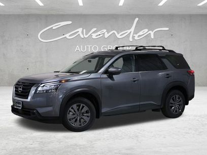 New 2025 Nissan Pathfinder SV