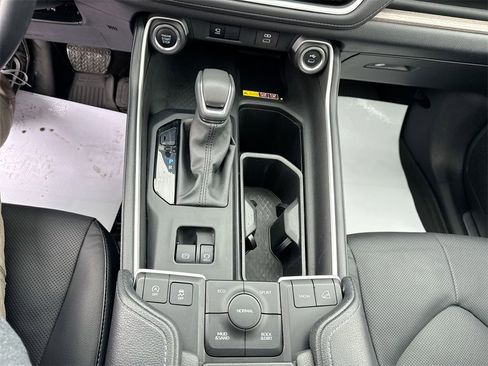 Used 2024 Toyota Grand Highlander Limited image 26