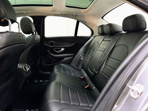 Used 2016 Mercedes-Benz C 300 Sport image 17