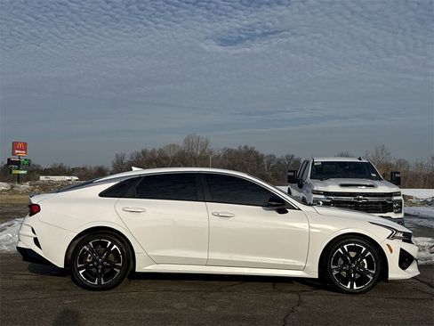Used 2022 Kia K5 GT-Line image 9