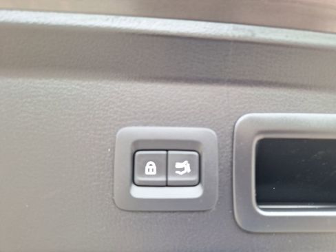 Used 2024 MAZDA CX-30 AWD 2.5 S w/ Premium Package image 24