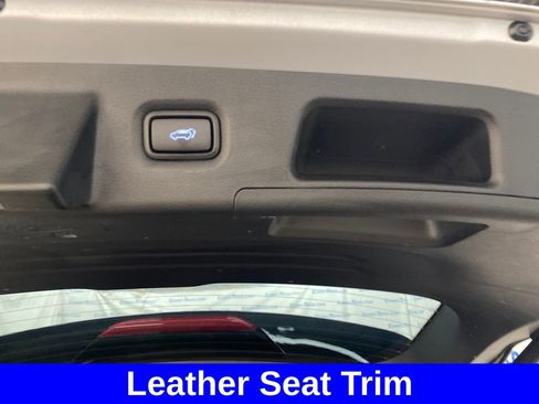 Used 2021 Hyundai Santa Fe Limited AWD/4WD image 18