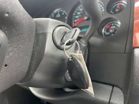 Used 2011 Chevrolet Tahoe LTZ image 43