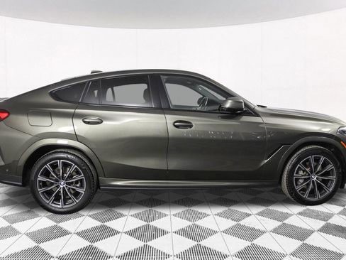Used 2022 BMW X6 xDrive40i w/ M Sport Package image 18