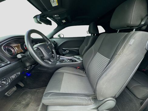 Used 2016 Dodge Challenger R/T w/ Sound Group image 12