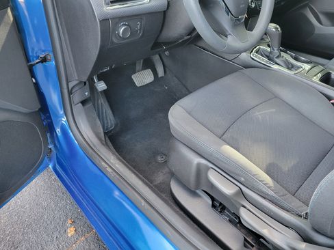 Certified 2016 Chevrolet Cruze LT image 22