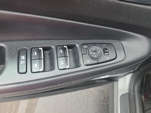 Used 2020 Hyundai Santa Fe SEL w/ Convenience + Premium Package AWD/4WD image 13