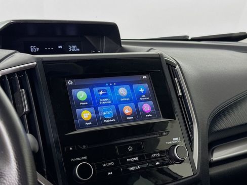 Used 2023 Subaru Forester Premium image 16