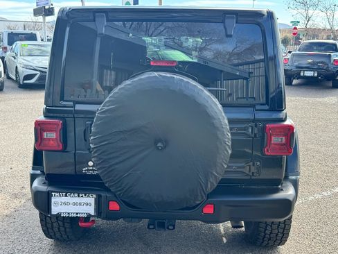 Used 2018 Jeep Wrangler Unlimited Rubicon AWD/4WD image 6
