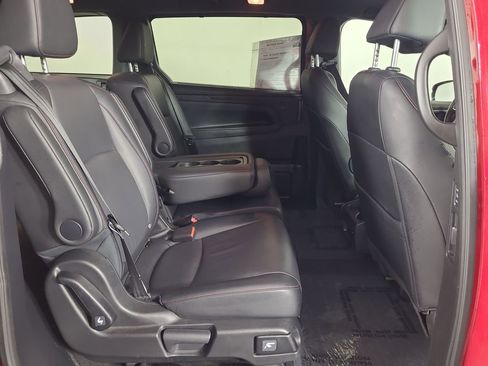 Used 2025 Honda Odyssey Sport-L image 23