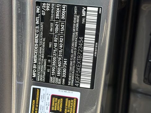 New 2026 Mercedes-Benz GLS 450 4MATIC image 28
