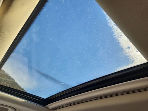 Used 2021 Mercedes-Benz GLE 350 4MATIC image 11