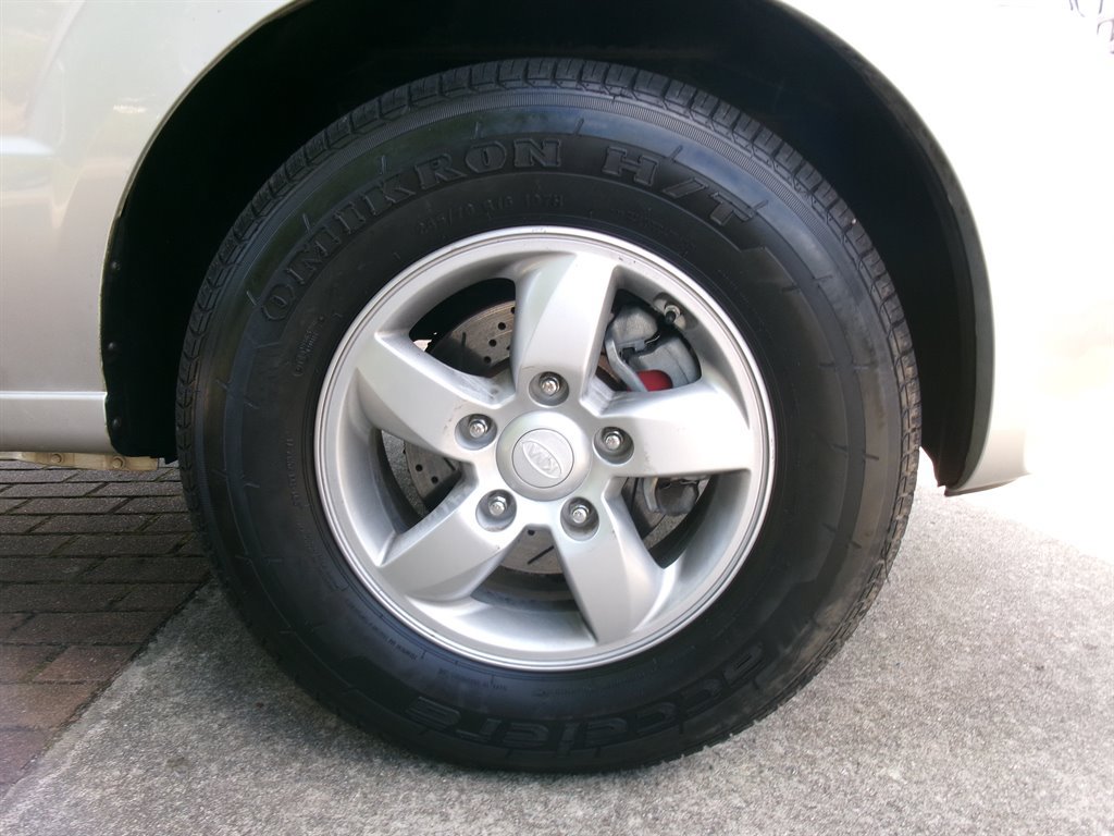 Used 2008 Kia Sorento 2WD image 44