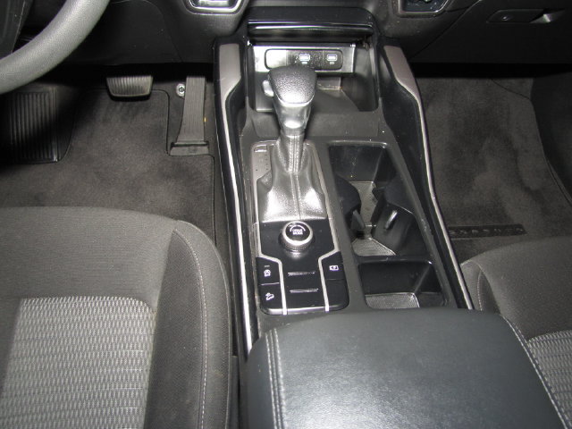 Used 2023 Kia Sorento LX FWD image 38