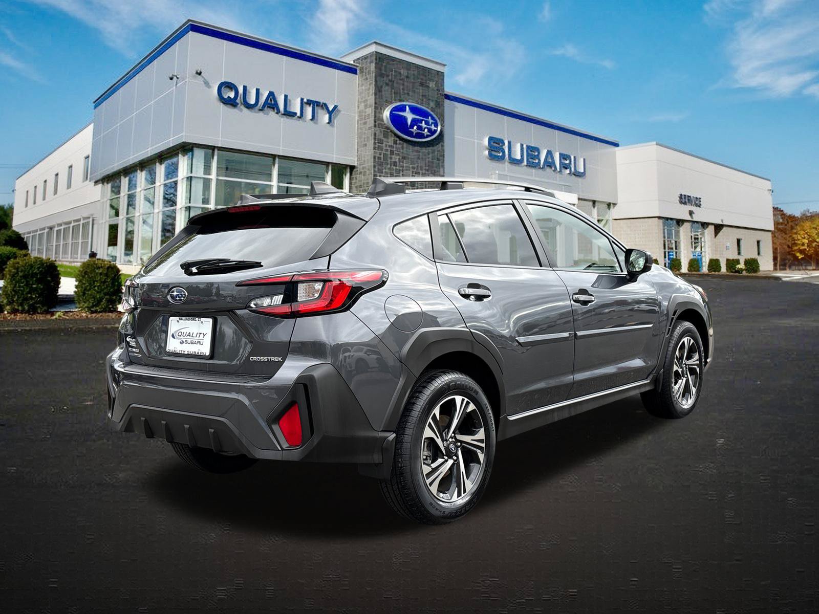 Used 2024 Subaru Crosstrek 2.0i Premium AWD/4WD image 4