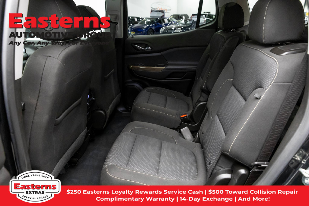 Used 2023 GMC Acadia SLE w/ Driver Convenience Package AWD/4WD image 23