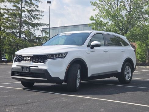 Used 2022 Kia Sorento LX FWD image 16