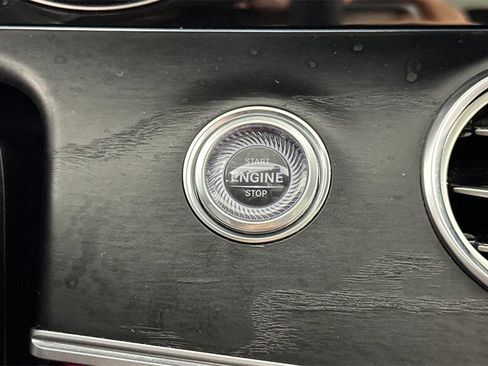 Used 2019 Mercedes-Benz E 300 image 25