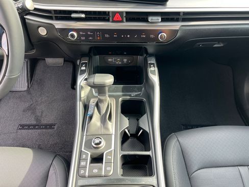 New 2026 Kia Sorento S FWD image 28