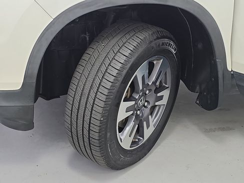 Used 2018 Honda Ridgeline RTL-T image 30