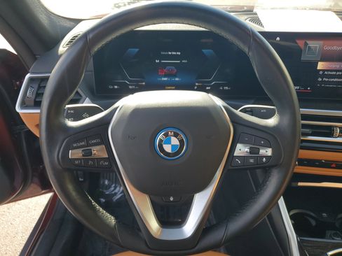 Used 2023 BMW i4 eDrive35 w/ Premium Package image 29