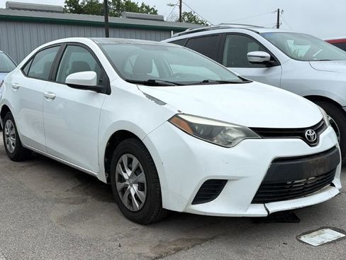 Used 2015 Toyota Corolla L FWD image 3