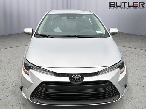 New 2026 Toyota Corolla LE FWD image 9