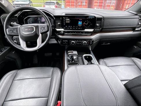 Used 2024 GMC Sierra 1500 SLT w/ SLT Premium Package image 15