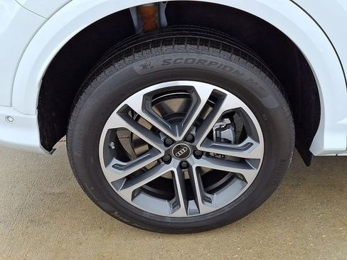 New 2026 Audi Q5 Premium Plus AWD/4WD image 5