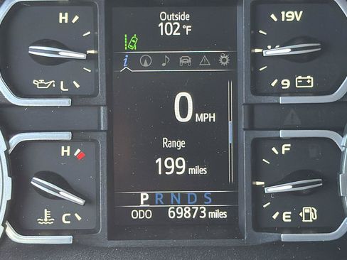 Certified 2018 Toyota Tundra Limited w/ Limited Premium Package AWD/4WD image 16