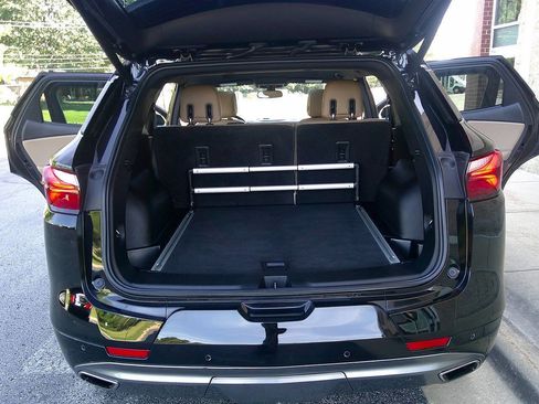 Used 2019 Chevrolet Blazer Premier w/ Sun and Wheels Package image 7