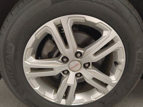 Used 2018 GMC Terrain SLE w/ Driver Convenience Package image 31