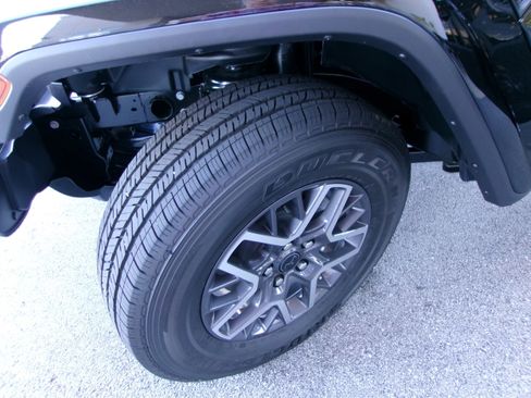 New 2025 Jeep Wrangler Unlimited Sahara image 8