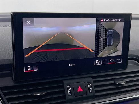 Used 2024 Audi Q5 2.0T Prestige image 17