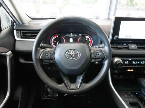 Used 2024 Toyota RAV4 XLE w/ Convenience Package FWD image 21