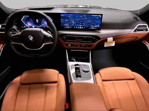 Used 2026 BMW 330i Sedan w/ Premium Package RWD image 5