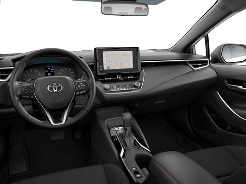 Used 2025 Toyota Corolla SE image 19