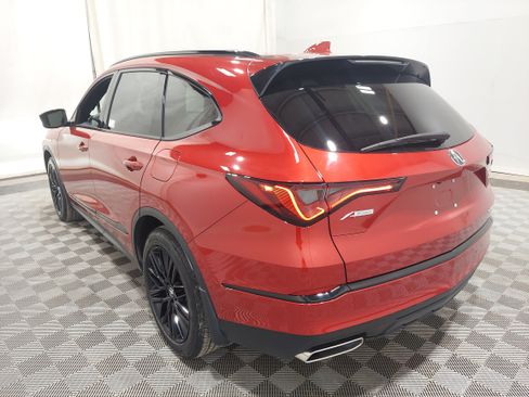 Used 2025 Acura MDX A-Spec AWD/4WD image 2