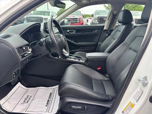 Used 2023 Honda Civic Touring image 19