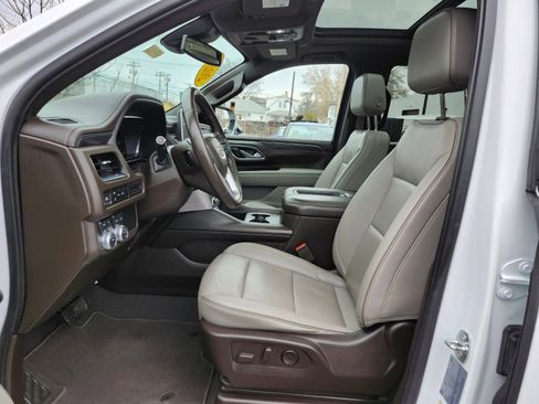 Used 2023 GMC Yukon SLT image 18