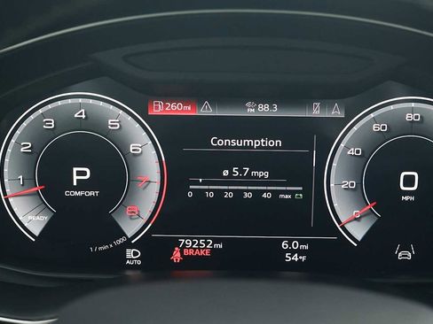 Used 2023 Audi Q8 Premium Plus w/ Premium Plus Package image 22