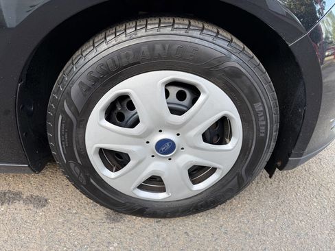 Used 2018 Ford Focus S FWD image 34