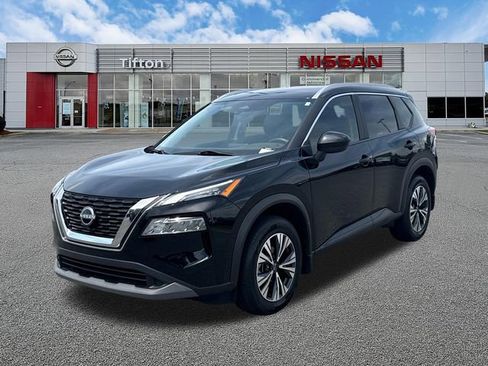 Used 2023 Nissan Rogue SV w/ SV Premium B Package FWD image 3