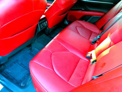 Used 2022 Toyota Camry XSE w/ Carpet Mat Package (TMS) image 28