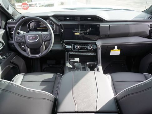 New 2026 GMC Sierra 1500 AT4X image 12